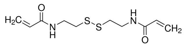 N,N′-Bis(acryloyl)cystamine